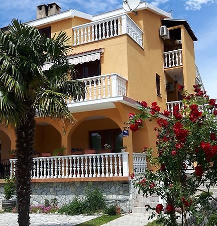 Apartment Krizanovic Malinska Esterno foto