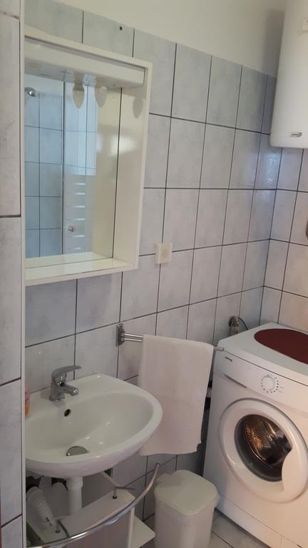 Apartment Krizanovic Malinska Esterno foto