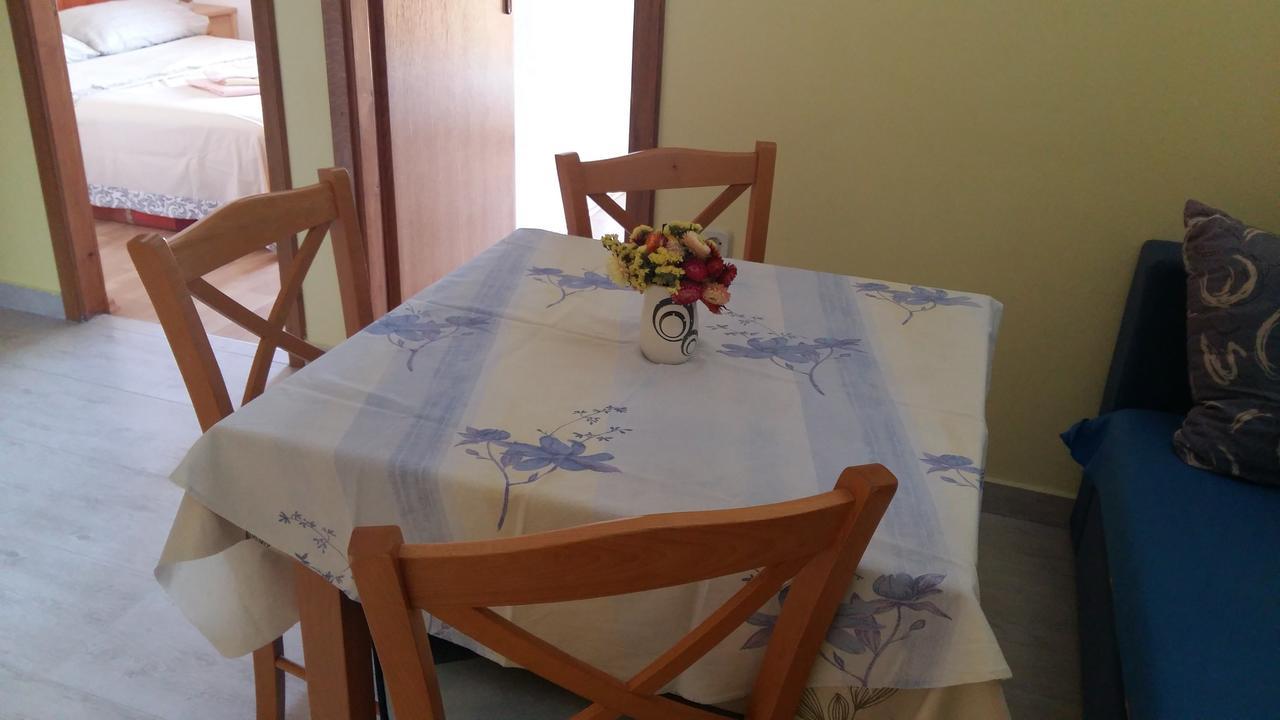 Apartment Krizanovic Malinska Esterno foto